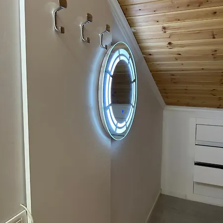 アパート Loft By Holistay ティラナ