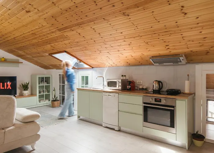 公寓 Loft By Holistay 地拉那