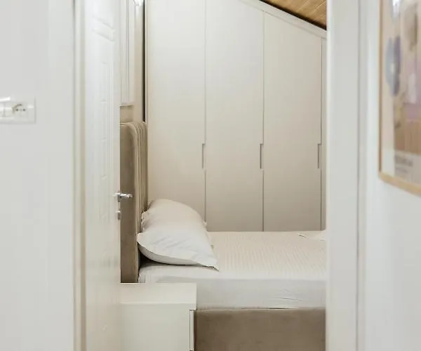 公寓 Loft By Holistay